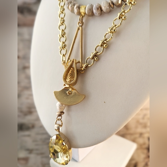 Artisan White & Gold Rustic Crystal & Glass In Two Strand Necklace W/ Pendants - Picture 4 of 12